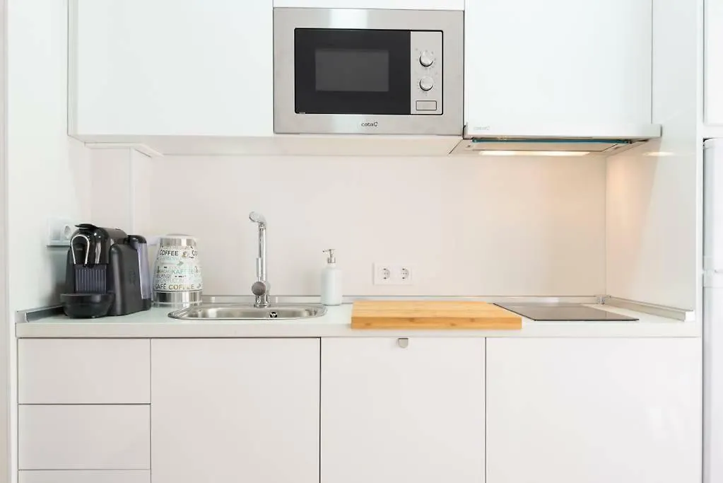 Lyrioshomes Malaga Cervantes Apartment